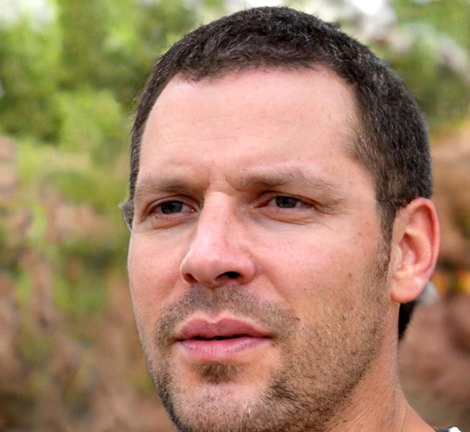 Portrait of Aleksandar Vukovic, Senior Video Editor